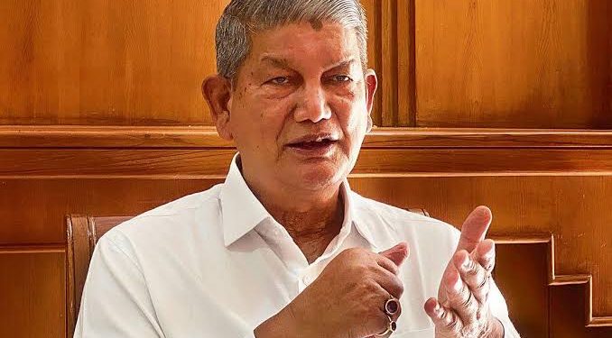 बीजेपी की प्रचंड जीत के बाद पूर्व मुख्यमंत्री हरीश रावत का आया विवादित बयान।