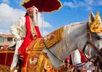 हलद्वानी : चलती शादी में मंडप से दूल्हा समेत परिवार को उठा ले गई पुलिस।