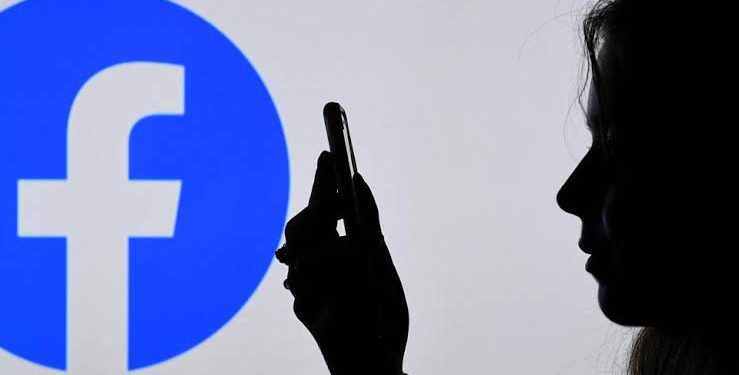 महिला को फेसबुक पर दोस्ती करना पड़ा भारी, नो लाख रुपए की ठगी का हुई शिकार।