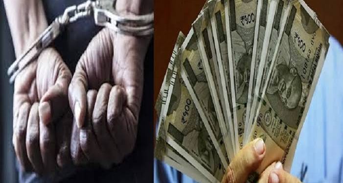 उत्तराखंड : आरटीओ अधिकारी रिश्वत लेते वक्त रंगे हाथ गिरफ्तार।