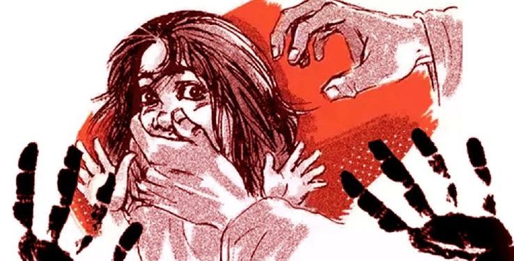 BIG BREAKING : यहां एक एक महिला ने लगाया नामी ग्रामी स्कूल के मालिक के भाई पर शारीरिक शोषण का आरोप।