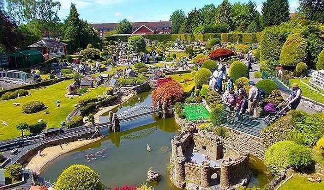 राष्ट्रीय पर्यटन दिवस पर सरकार का बड़ा फैसला अब यह गांव बनेगा उत्तराखंड का पहला मॉडल पर्यटन गांव।