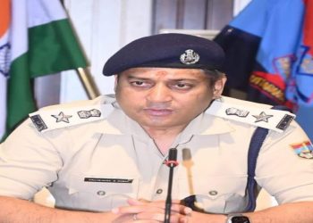 बड़ी कार्यवाही: SSP प्रमेंद्र डोबाल ने तोड़ी माफियाओं की कमर, नकली दवा से बनी 5 करोड़ की संपति सीज..