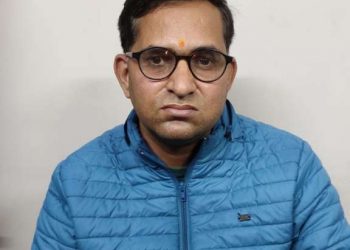 Uttarakhand news : विजलेंस की बड़ी कार्रवाई,JE  को पकड़ा 25000 की रिश्वत लेते हुए रंगे हाथ।