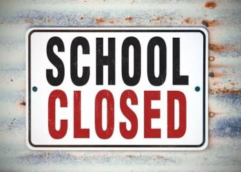 बारिश और बर्फबारी की वजह से उत्तराखंड के इस जिले में कल रहेंगे स्कूल बंद।