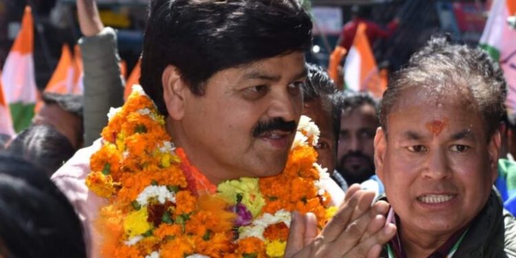 बड़ी ख़बर: लोकसभा प्रत्याशी गणेश गोदियाल को इनकम टैक्स के 3 नोटिस..