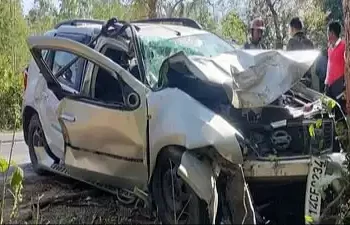 दुर्घटना: यहां हुआ दर्दनाक सड़क हादसा, 2 की मौत 3 घायल..