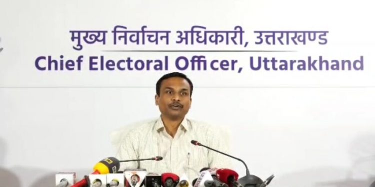 ब्रेकिंग: 5 लोकसभा सीटों में 55 प्रत्याशी मैदान में, 1 ने नाम लिया वापस