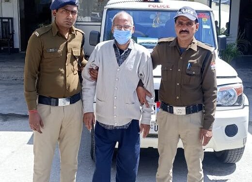 बिग ब्रेकिंग: सीएम धामी के पूर्व निजी सचिव व सहयोगी गिरफ्तार, करोड़ों के टेंडर दिलाने के नाम पर धोखाधड़ी का है मामला..