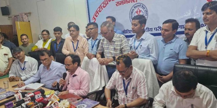 बिग ब्रेकिंग: उत्तराखंड बोर्ड एक्जाम परिणाम घोषित, देखिए इन्होंने किया टॉप, देखिए लाइव