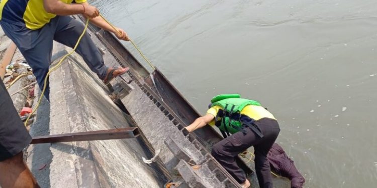 सनसनी: दरोगा की बेटी की हत्या करने वाले युवक का शव चीला बैराज से बरामद हुआ