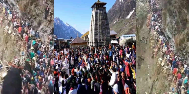 बड़ी खबर: यमुनोत्री धाम के कपाट खुलते ही , पैदल मार्ग पर श्रद्धालुओं का लगा जाम, प्रशासन के छूटे पसीने