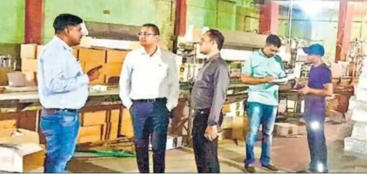 बड़ी कार्यवाही: यहां शराब की कंपनी पर राज्य कर विभाग की छापेमारी, 4 करोड़ की पकड़ी टैक्स चोरी..