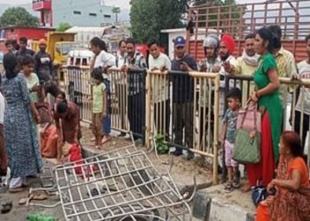 हादसा: यहां पलटी 18 श्रद्धालुओं से भरी मैक्स वाहन, 9 घायल, घायलों की लिस्ट जारी..