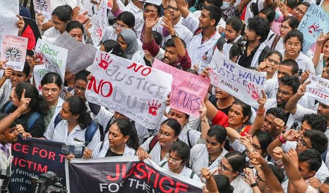 बड़ी खबर: महिला डॉक्टर रेप और मर्डर मामले में आज उत्तराखंड में डॉक्टरों का कार्य बहिष्कार