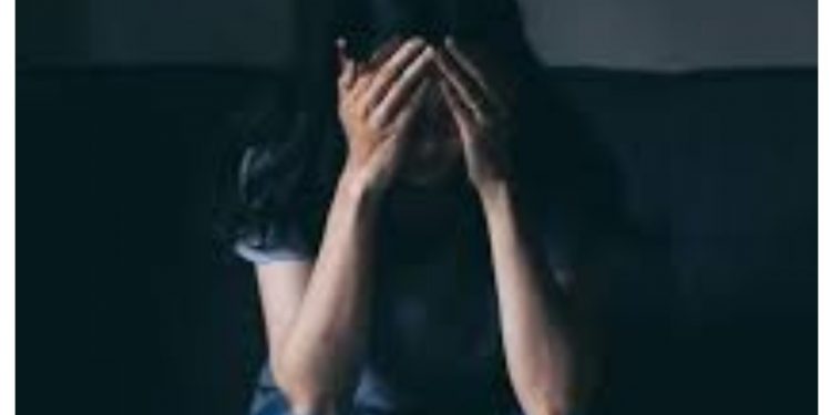 शर्मनाक : युवक ने किशोरी को बनाया हवस का शिकार,आहत होकर किशोरी ने किया आत्म्हत्या का प्रयास