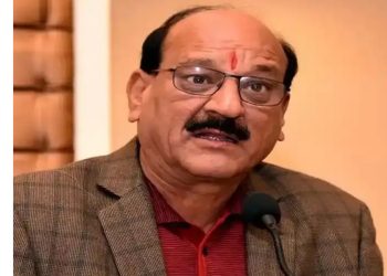 बड़ी खबर :कैबिनेट मंत्री सुबोध उनियाल कैबिनेट बैठक छोड़कर पहुंचे अस्पताल