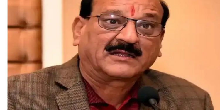 बड़ी खबर :कैबिनेट मंत्री सुबोध उनियाल कैबिनेट बैठक छोड़कर पहुंचे अस्पताल