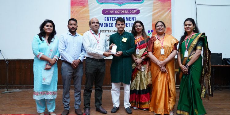 एसजीआरआरयू में बही गीत संगीत की सुरलहरी,एकल गायन में रोहन और समूह गायन में स्कूल ऑफ ह्यूमैनिटीज़ अव्वल