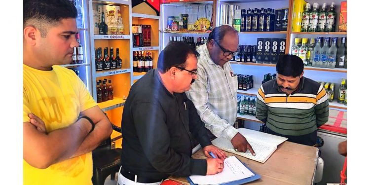 बिग ब्रेकिंग : शराब की ओवररेटिंग करने वालों में मची खलबली