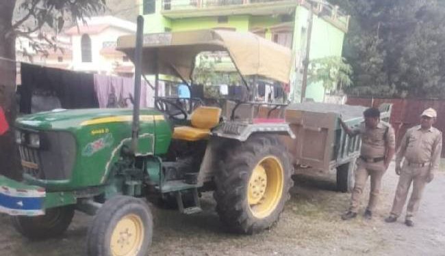 बड़ी खबर : अवैध प्लाटिंग को लेकर MDDA उपाध्यक की कड़ी कार्रवाई, जेसीबी चलवाकर 25 बीघा भूमि की ध्वस्त