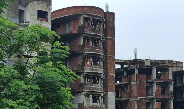 बड़ी खबर : 45 करोड़ लेकर हुए फरार पुष्पांजलि और मल्टीप्लेक्स मालिक को ईडी का नोटिस