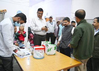 जिलाधिकारी के कड़े निर्देश हैं कि अस्पताल में आने वालों को किसी भी प्रकार की असुविधा ना हो: सीडीओ।