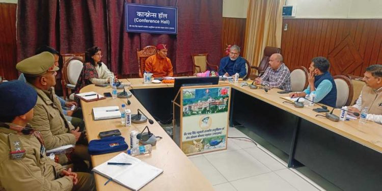 छह सालों में बेस अस्पताल में चार हजार से अधिक बार हो चुकी मरीजों की डायलिसिस- डॉ. धन सिंह रावत