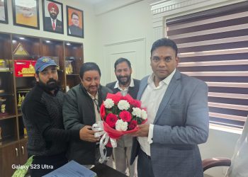 Big breking: कर्मचारियों की मांगों को लेकर स्वास्थ्य सचिव से मिली रीजनल पार्टी