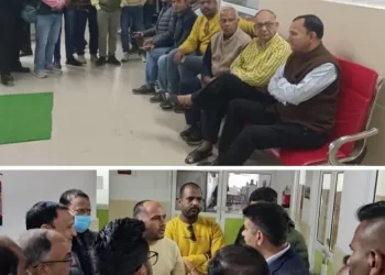 बड़ी खबर : कवरेज के दौरान एम्स में तैनात सुरक्षाकर्मी ने पत्रकार के साथ की बदसलूकी, आक्रोशित पत्रकारों ने दिया धरना