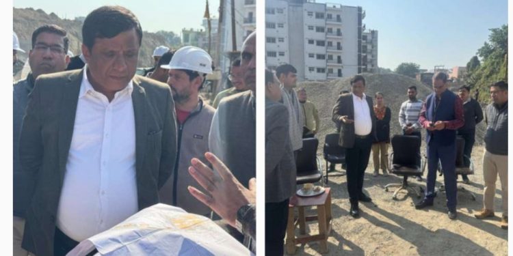 एमडीडीए उपाध्यक्ष बंशीधर तिवारी ने तरला आमवाला में निर्माणाधीन अलायम आवासीय परियोजना का किया निरीक्षण