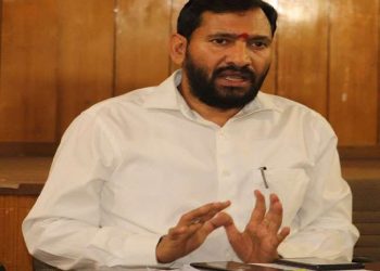 बड़ी खबर : उपनल कर्मी को हटाने पर रीजनल पार्टी आक्रोशित