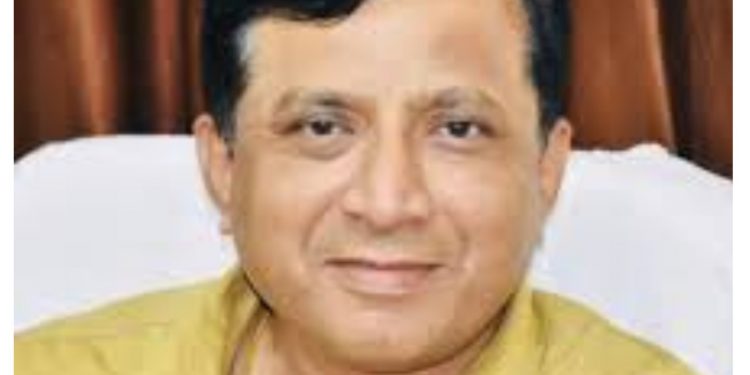 बड़ी खबर : एमडीडीए उपाध्यक्ष बंशीधर तिवारी ने छ: सदस्यीय टीम का किया गठन,भूमाफियाओं पर रखेगी पैनी नजर