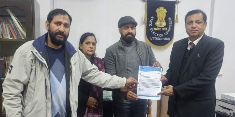 बिग ब्रेकिंग : राज्य निर्वाचन आयुक्त से मिलकर आरक्षित सीटों पर जताई आपत्ति