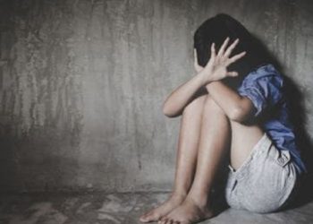 Crime news: व्यापारी की पत्नी ने नौकरानी को पिलाई शराब, व्यापारी ने किया रेप