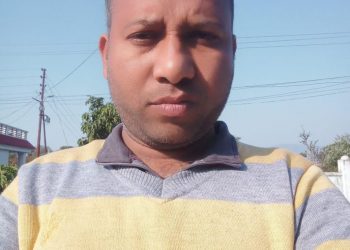 “देवभूमि के ग्रामीण क्षेत्र आधार सेवाओं से वंचित: ऋषिकेश में सुविधा विस्तार की मांग”