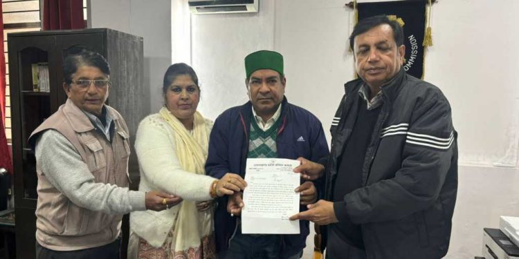 कांग्रेस प्रतिनिधिमंडल ने की राज्य निर्वाचन आयोग से मुलाकात, आचार संहिता उल्लंघन की करी शिकायत