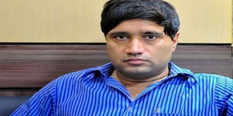 बड़ी खबर :   IFS संजीव चतुर्वेदी की सुनवाई से दो जजों ने किया इनकार, अबतक 13 ने न्यायिक रूप से खुद को किया अलग