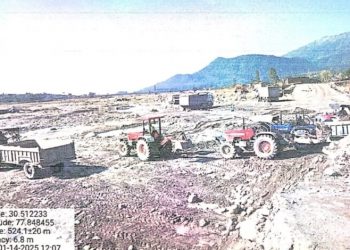 खुद को नेता का पीए बताने वाले का खनन पट्टा होगा निरस्त, प्रशासन ने सिखाया धौंस दिखाने का पाठ