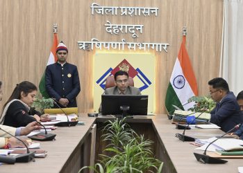 यदि दिखा मलबा, गड्डे, या क्षतिग्रस्त जल संयोजन, तो कानूनी प्रर्वतन हेतु विभाग रहें तैयार, डीएम 