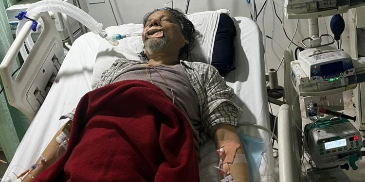 उत्तराखंड के प्रसिद्ध हास्य कलाकार घन्ना का स्वास्थ्य बिगड़ा, इंद्रेश अस्पताल में भर्ती