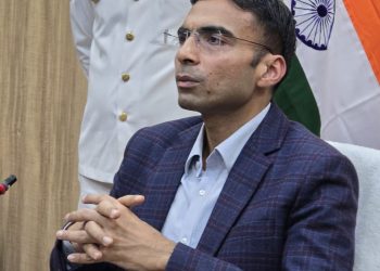 डीएम ने सख्त एक्शन की कार्यप्रणाली को रखा कायम, नियम 59 की विशेष शक्तियों किया इस्तेमाल