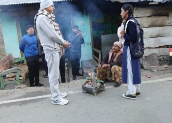 सीएम धामी का दो दिवसीय जौनसार-बावर दौरा, प्रातः काल भ्रमण कर स्थानीय लोगों से की भेंट