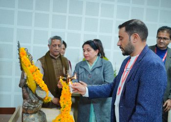 एसजीआरआरयू के स्कूल ऑफ यौगिक साइंस एंड नेचुरोपैथी में योग विशेषज्ञों ने किया मंथन