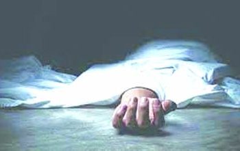 बड़ी खबर: पति ने अपनी ही पत्नी का सिर फर्श पर पटकर उतारा मौत के घाट