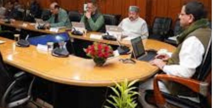 उत्तराखंड कैबिनेट के 17 बड़े फैसले: नई आबकारी नीति, गन्ने का MSP और महिला स्वरोजगार योजना को मिली मंजूरी!