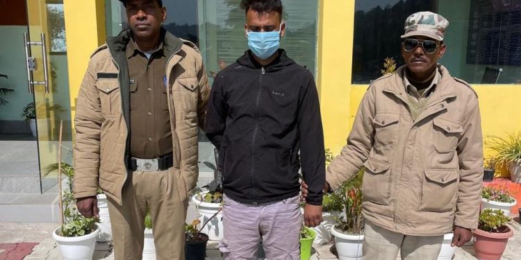 बड़ी खबर: भीमताल में नगर पालिका की कूड़ा गाड़ी से चरस तस्करी का पर्दाफाश, चालक गिरफ्तार