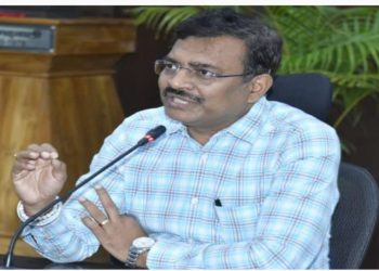 उत्तराखंड ब्यूरोक्रेसी में बड़ा बदलाव? आईएएस आनंद वर्धन केंद्र में सचिव पद के लिए इंपैनल