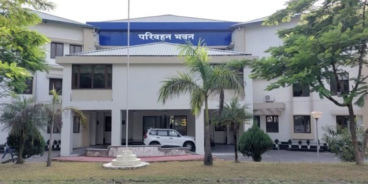 बिग ब्रेकिंग : उत्तराखंड परिवहन विभाग में बंपर तबादले