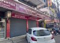 बिग ब्रेकिंग : जिला प्रशासन एवं पुलिस की संयुक्त कार्यवाही, दुकाने सील